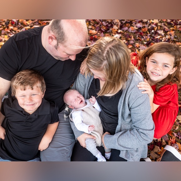 Meet your Posher, Abby - Picture 1 of 1